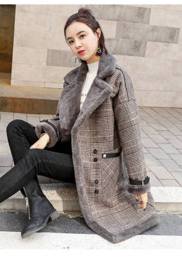 Plaid coat women's new autumn and winter thickened mid-length lamb fur one-piece woolen coat for small people