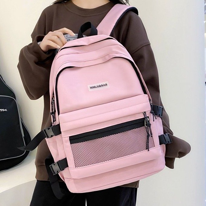 Large-capacity schoolbag for junior high school students, simple and fashionable outdoor travel backpack