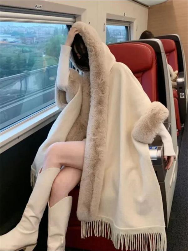 Qingzi's worldly wealth cloak shawl autumn and winter new design fashionable velvet thickened woolen coat for women