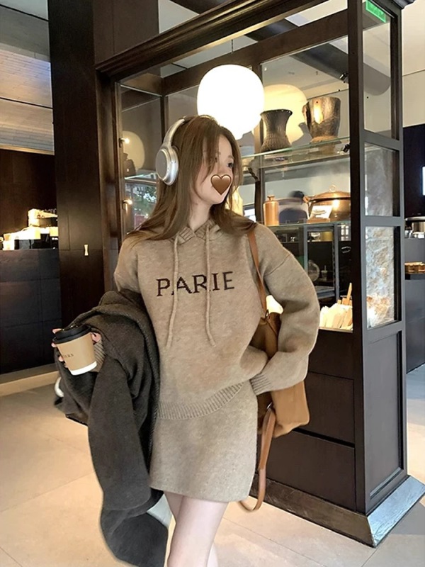 Wu77 lazy style sweater suit for women autumn and winter small hooded monogram sweater A-line skirt two-piece set