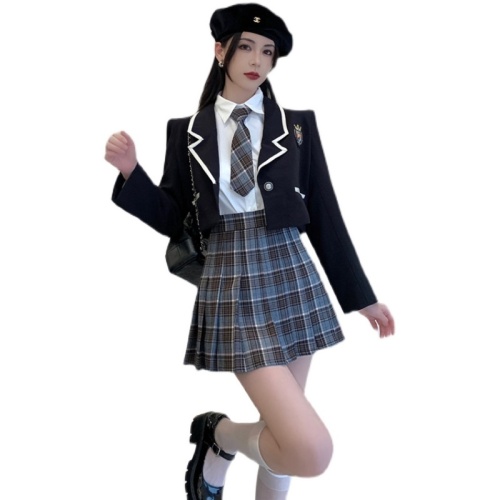 Long-sleeved shirt + bow tie + British style long-sleeved short suit + plaid pleated skirt suit