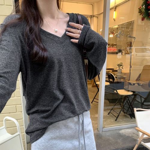 V-neck long-sleeved loose inner layered shirt women's casual high-end top