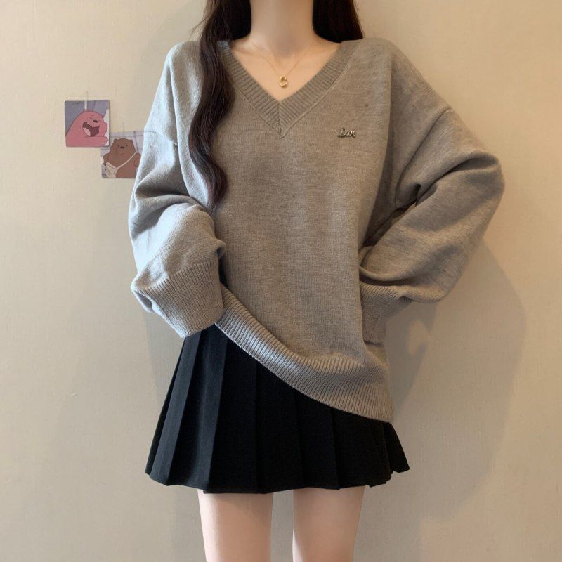Plus size women's Korean style soft and lazy style V-neck sweater autumn and winter new loose and versatile knitted top