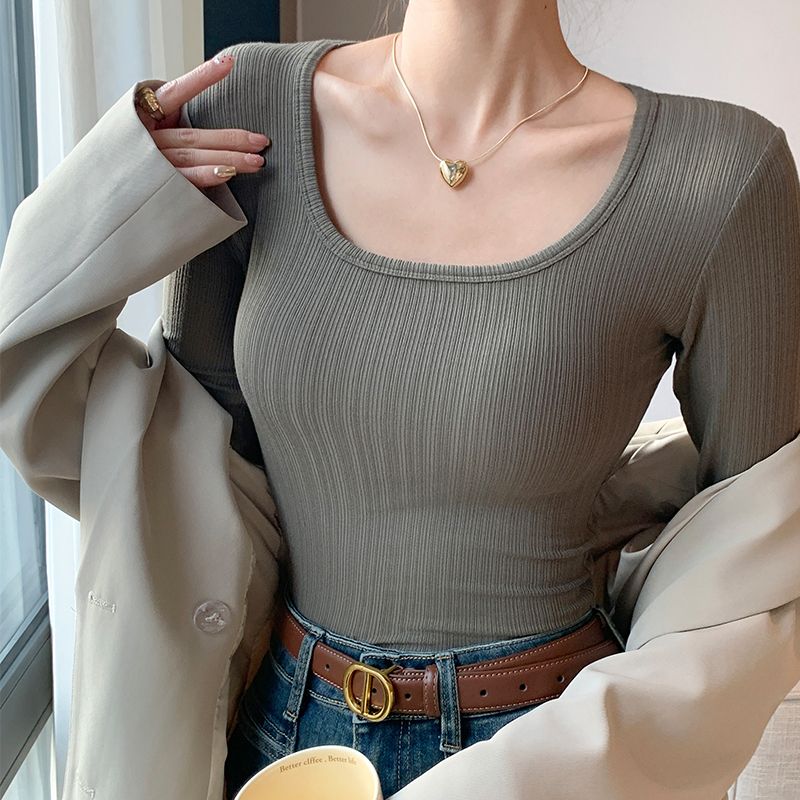 Spring and autumn large U-neck solid color T-shirt for women, Korean style bottoming shirt, long-sleeved top, low collar inside, slim-fitting women's knitted sweater
