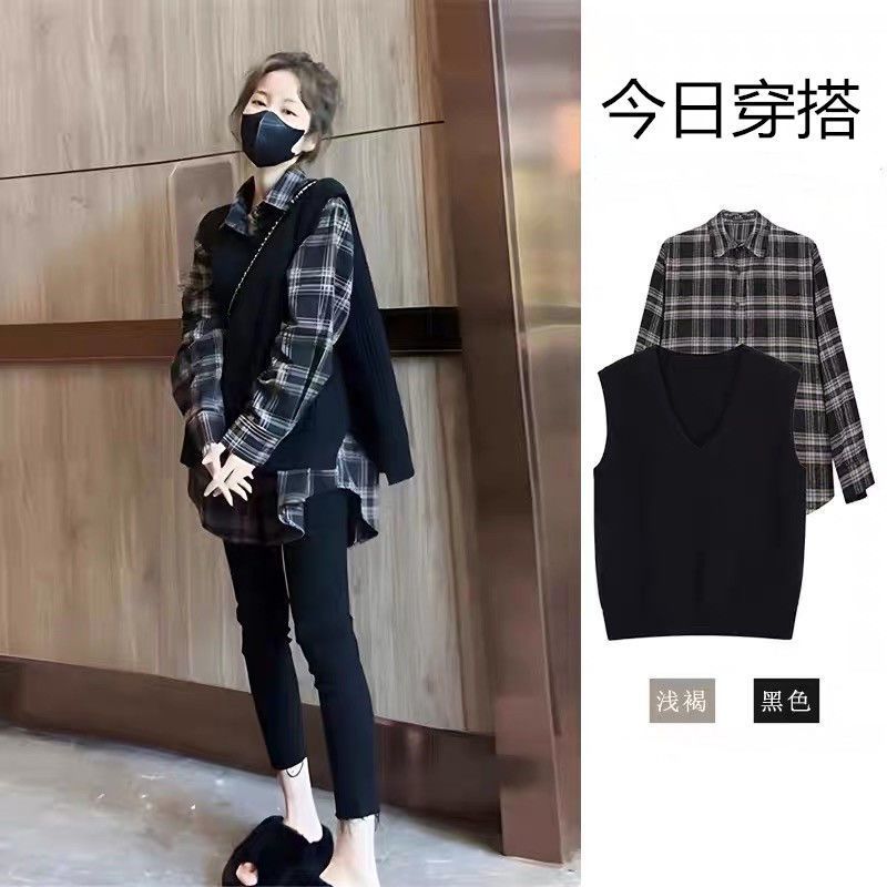 Autumn Korean style Hong Kong style loose retro plaid shirt + slim knitted sweater vest two-piece suit ins