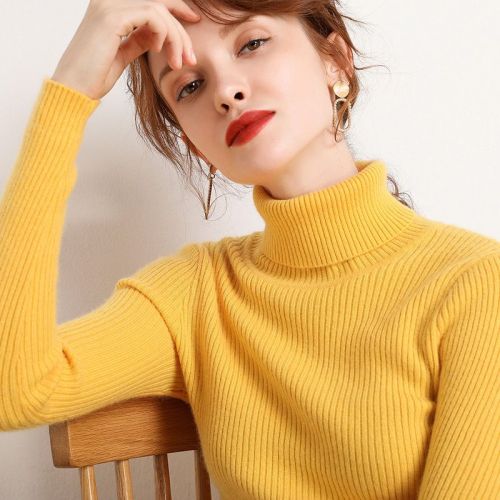 Simple temperament turtleneck sweater for women in autumn and winter, slim-fitting short pullover, tight inner layer, long-sleeved sweater