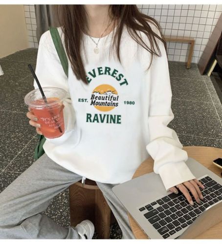 Autumn and winter velvet thin sweatshirt for women Korean style loose lazy style retro American style old letter print