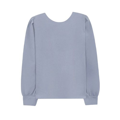 Korean version of the new simple and versatile round neck long-sleeved women's tops with a western style design that is niche and fashionable to reduce age.