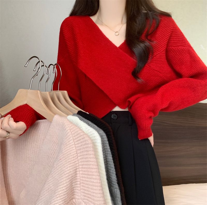 New cross design pullover sweater