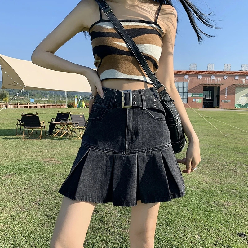 Design niche hot girl American retro denim short skirt female A-line skirt pleated skirt summer new style