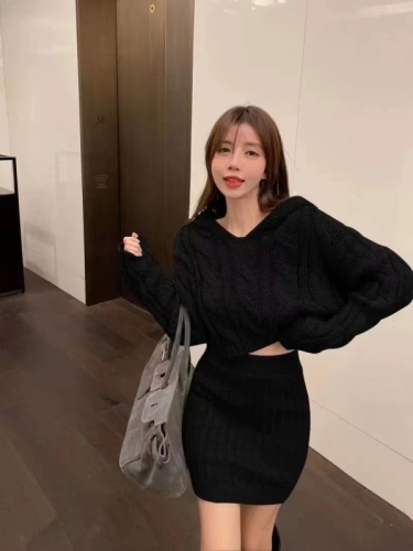Sweet and spicy street fashion suit women's autumn and winter new hooded knitted sweater skirt two-piece set