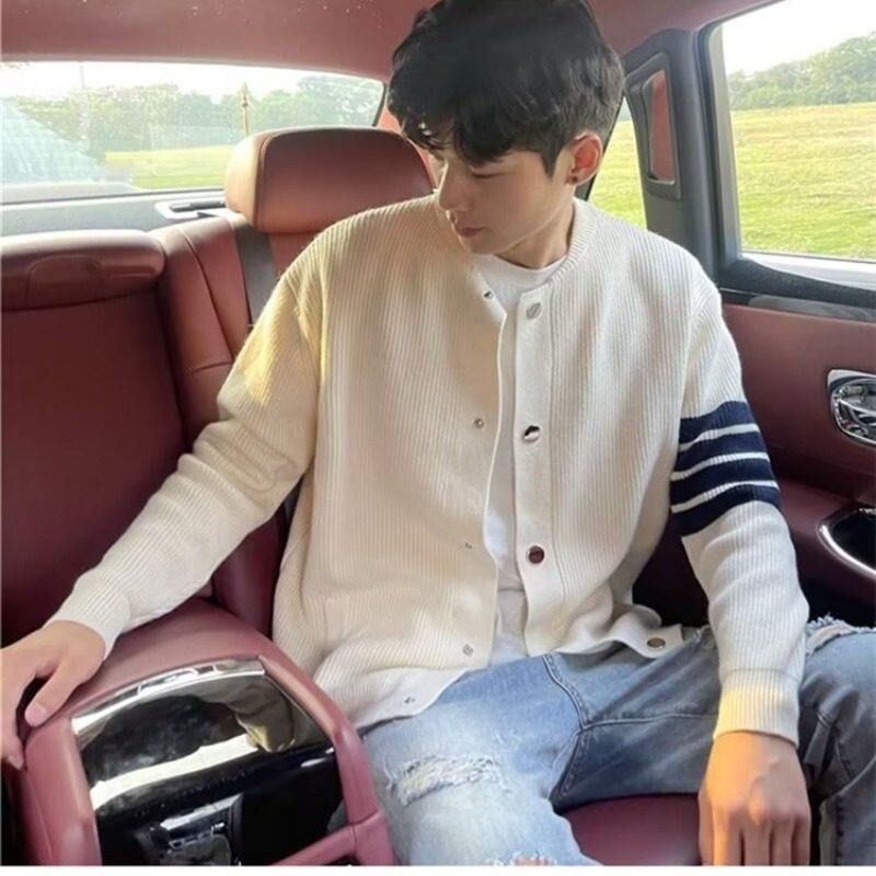 Four-stripe cardigan jacket for boys loose knitted sweater long-sleeved sweater