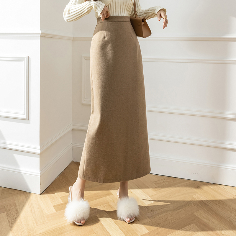 Ready stock long skirt women's winter wear new straight woolen skirt high waist slim woolen skirt