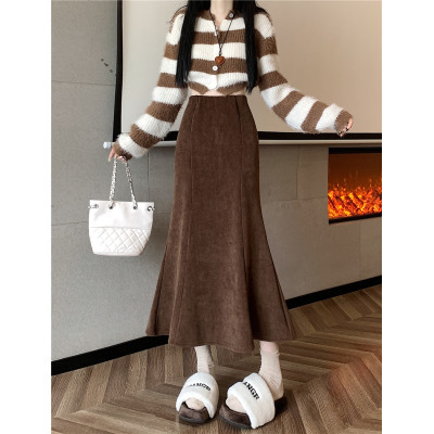 Autumn and winter new high-waist slimming MM three-color corduroy fishtail hip-covering mid-length skirt for women