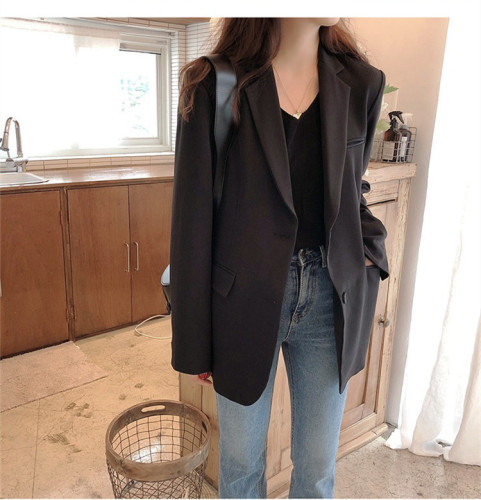 Suit women's tops Korean spring and autumn ins retro Hong Kong style internet celebrity design niche small suit jacket trend