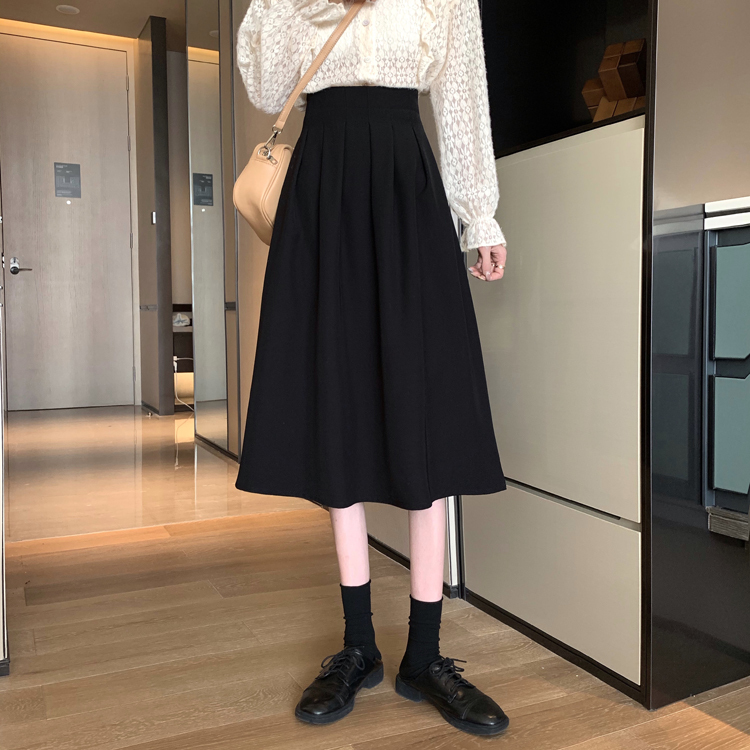 High-waisted A-line hip-hugging suit for petite height skirt
