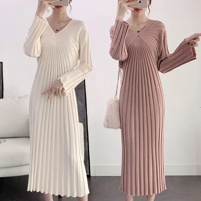 Women's autumn and winter style bottoming shirt with coat and sweater, mid-length women's slim knitted dress with over-the-knee fit