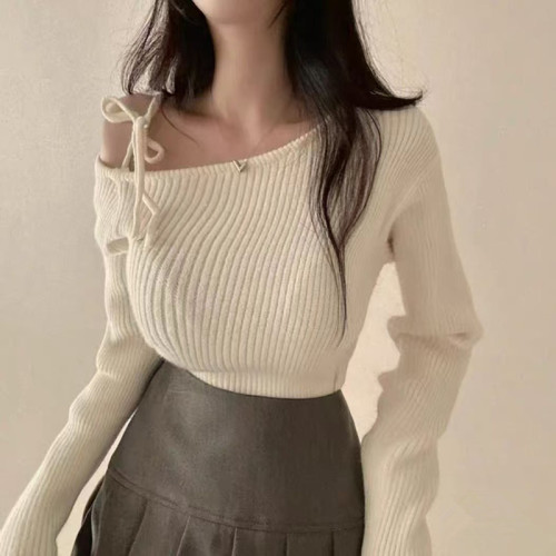 South Korea's Dongdaemun Autumn and Winter New Temperament Casual Diagonal Collar Suspender Off-Shoulder Striped Color Block Versatile Sweater