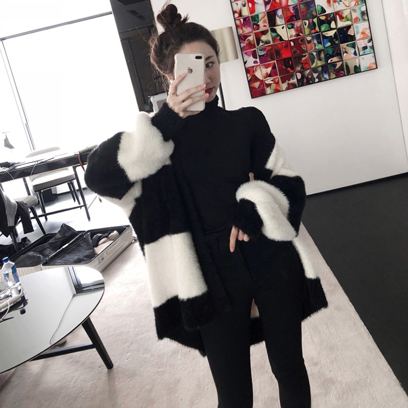 Winter new net red sweater jacket female lazy wind loose V -neck thickened knitted cardigan reduction top top