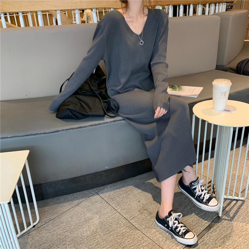 Autumn V-neck dress long-sleeved mid-length slim knitted skirt