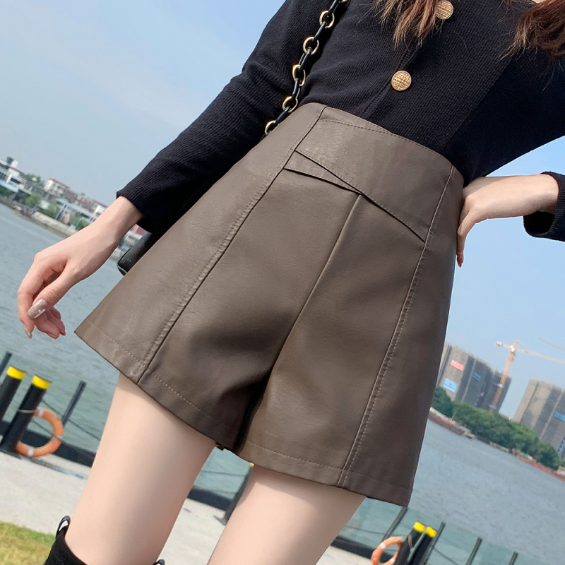 Autumn new leather pants pants PU showed thin shorts wearing high -waisted A -line loose wide -leg bottom boots