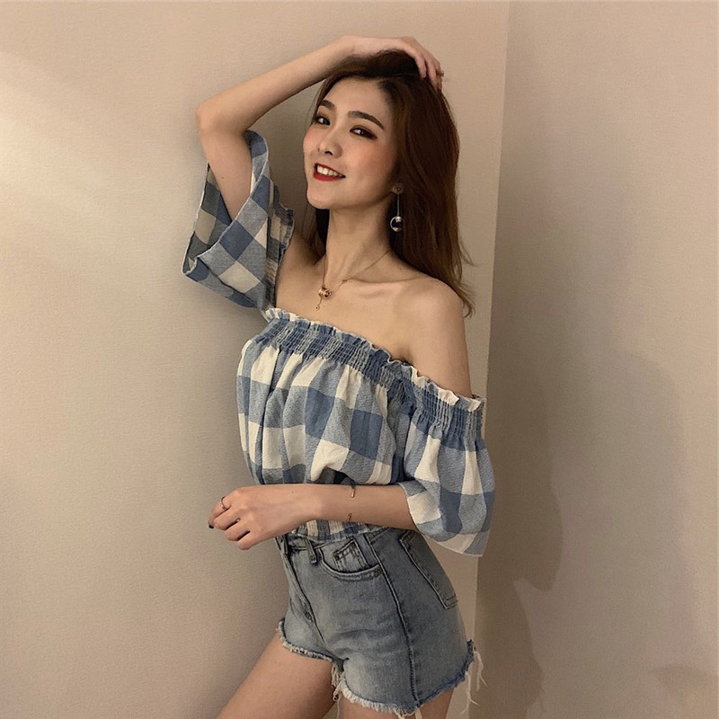 One -word shoulder top female summer off -the -shoulder sexy plaid shirt chic wind net red clavicle sexy French short sleeves