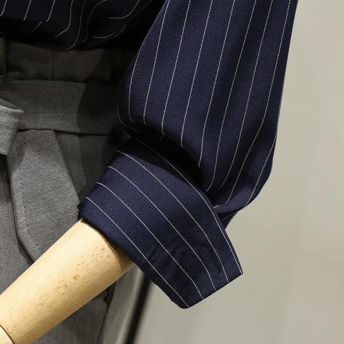 Women's striped shirt design sense niche temperament retro Hong Kong -flavored professional dress autumn costume 2025 new shirt