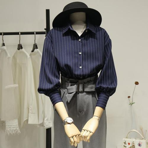 Women's striped shirt design sense niche temperament retro Hong Kong -flavored professional dress autumn costume 2025 new shirt