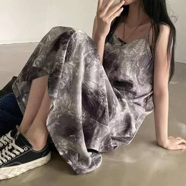 Size has updated the spot Korean version of Chic retro tie dye ink suspender vest skirt loose dress long skirt