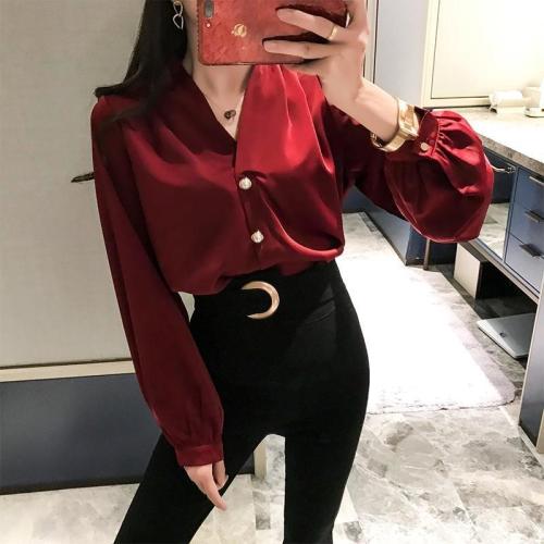 Autumn and winter new retro V -neck gas quality shirt women's design sense niche fashion long -sleeved shirt port flavor top