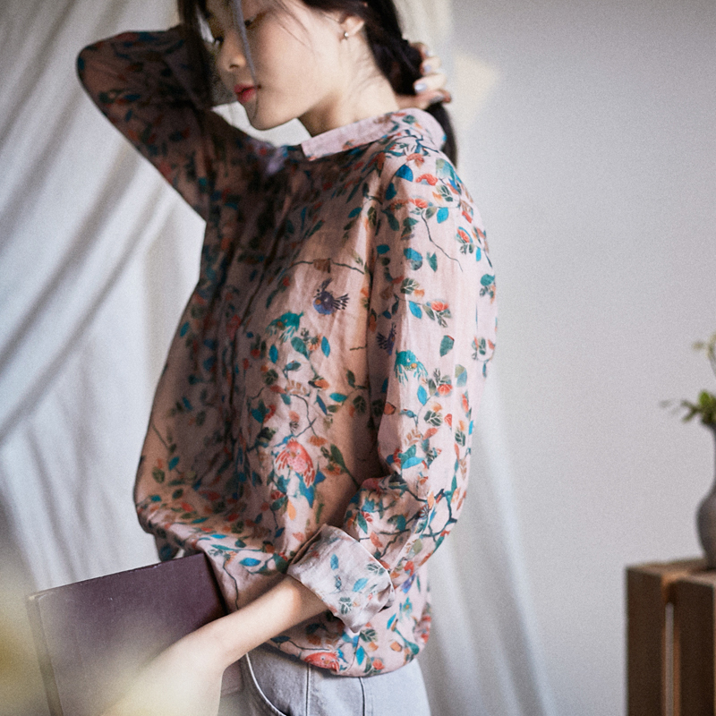 Ready stock retro Hong Kong style floral shirts for women, cotton and linen style foreign style printed tops, casual and loose