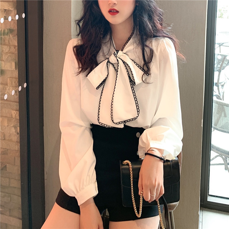 Autumn and winter retro butterfly knot with Christmas girl vertical shirt