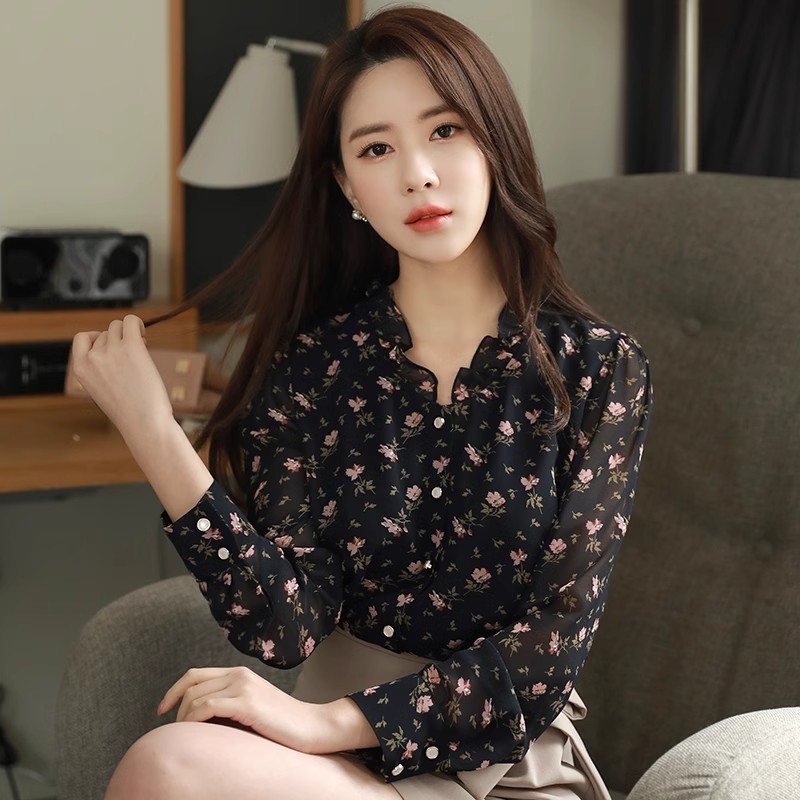 Chiffon Shirt Female Spring and Autumn New Design Significant Fashion Fashion Small Shirt Long -sleeved Flower Top Girl