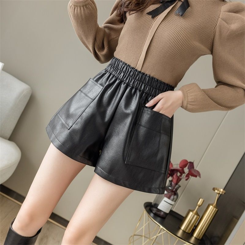 PU leather short pants female fat MM plus large size 200 catties loose wide legs, thin legs thin autumn and winter high waist outside wearing bottom boots