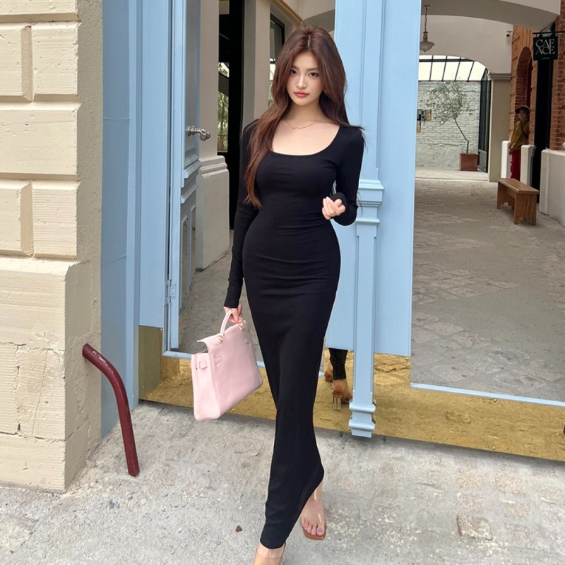 Spring wear pit strip square collar long sleeve dress for women with slim hip wrap skirt base long skirt