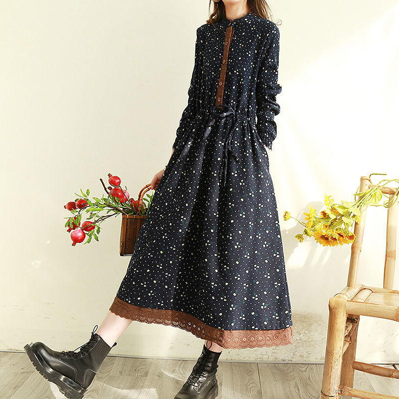 Retro style floral dress with lace long waist-hugging long skirt