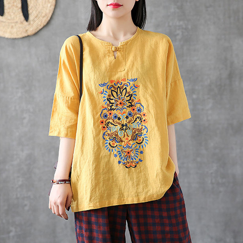 Retro embroidered tray button V-neck short-sleeved cotton linen T-shirt for women loose 5-point sleeve summer new ethnic top