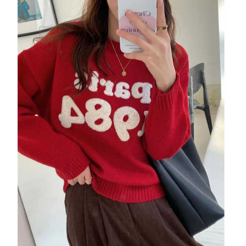 Korean three-dimensional letter embroidered pullover sweater for women in autumn and winter new loose sweet versatile soft and glutinous sweater top