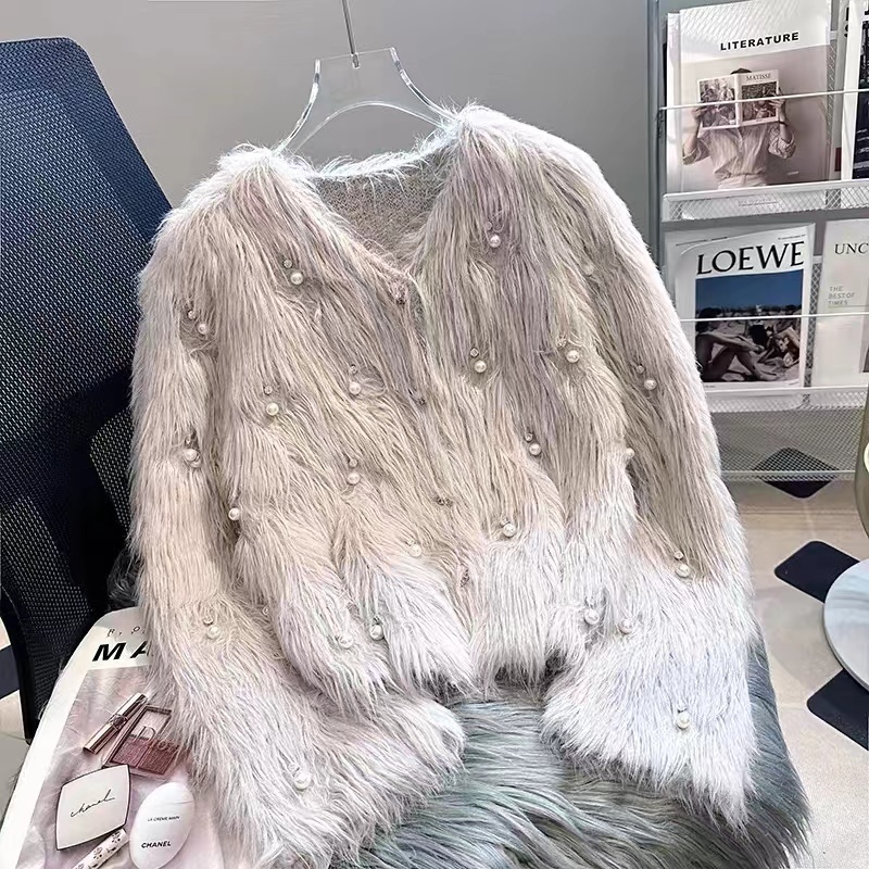 Mink vel knitted cardigan sweater jacket women's spring and spring clothes thickened short new European products high-end and beautiful