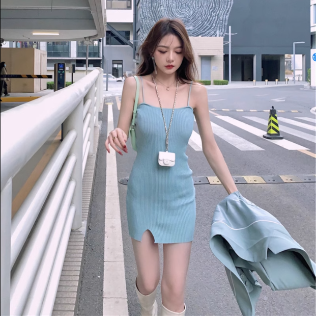 New summer solid color ice silk knitted suspender skirt for women with versatile age-reducing sexy slim small slit dress
