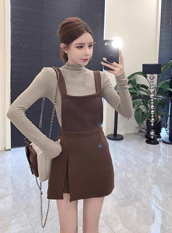 Korean age-reducing suit for women in early autumn simple slim long-sleeved top high waist strap skirt two-piece set