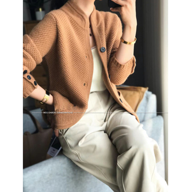 European products ~ New autumn and winter style thickened 100% pure cashmere cardigan for women stand-alone sweater loose knitted base shirt jacket