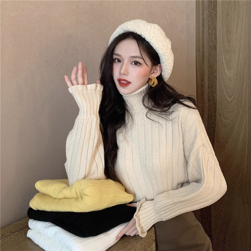 High-neck base shirt for women in autumn and winter thickened high-end puff sleeves inner slim white knitted sweater top winter