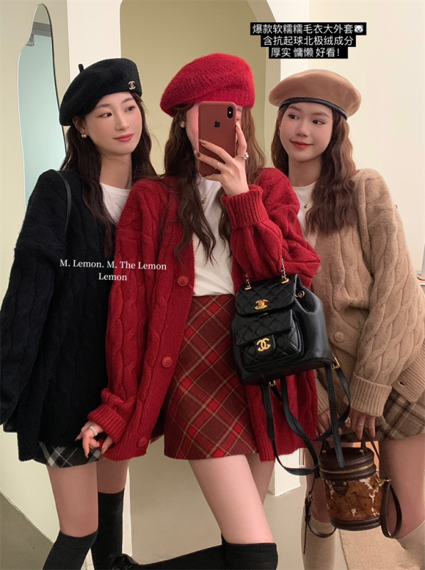 Korean lazy style design sense twist knitted jacket for women in autumn and winter thick sweater cardigan