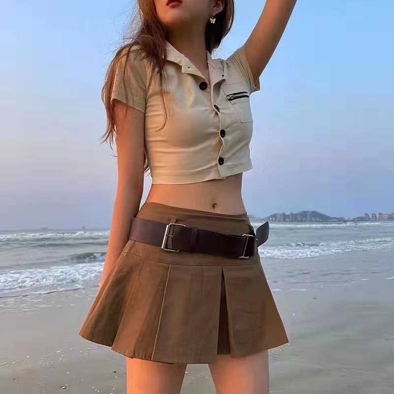 Hong Kong style retro high waist skirt for women in summer small slim A-line skirt hot girl design pleated mini skirt