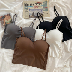 Scarless small suspender with vest-style base-fitting tube top underwear small breasts gathered thin back