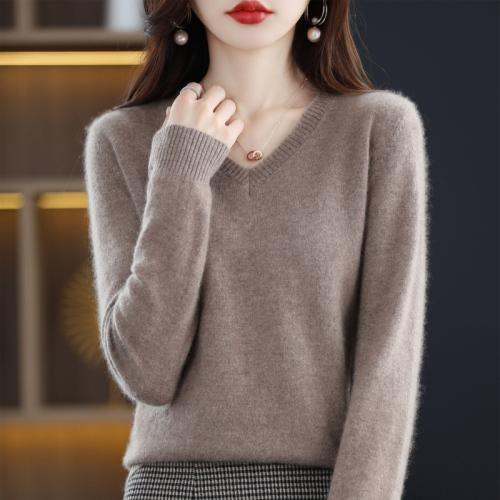 100 cardigan for women's autumn and winter new V-neck sweater loose pullover long-sleeved cashmere large-size knitted base shirt