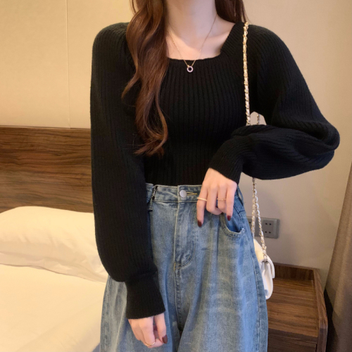 Square collar red sweater for women in autumn and winter New Year fashionable inner knitted base shirt design niche puff sleeves