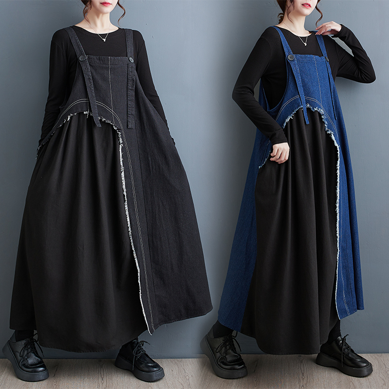 New autumn and winter loose and fashionable denim curved splicing design feels age-reducing casual and versatile strap skirt