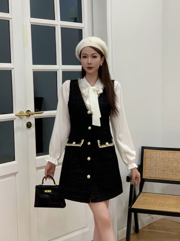 High-end celebrity little floral style dress in spring and autumn women's high-end temperament French Hepburn style little black skirt